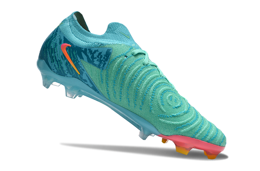Nike Phantom GX II FG Soccer Boot