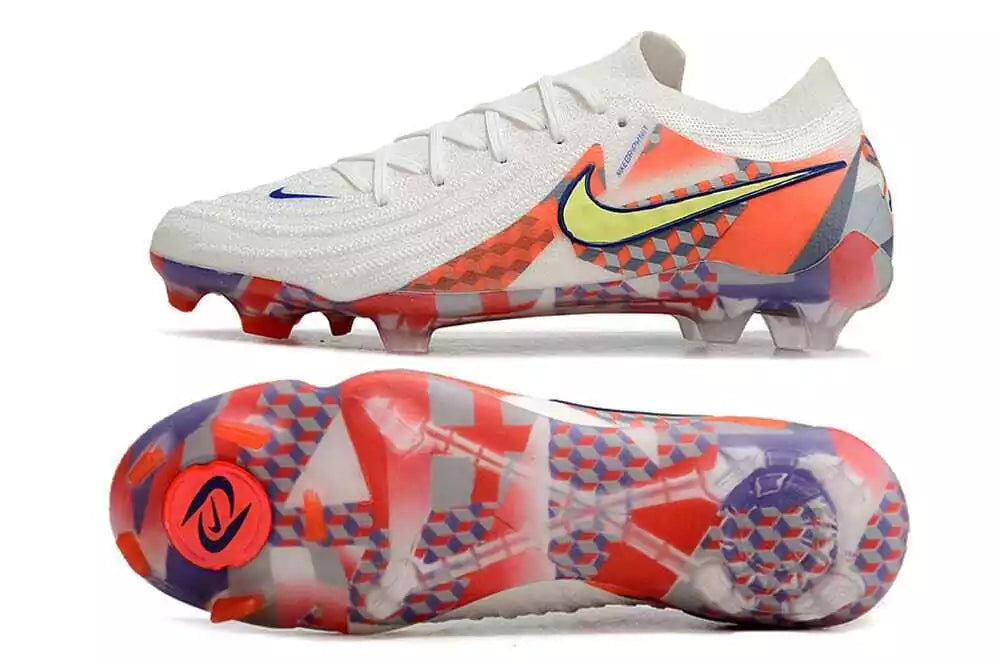 Nike Phantom GX II FG Soccer Boot