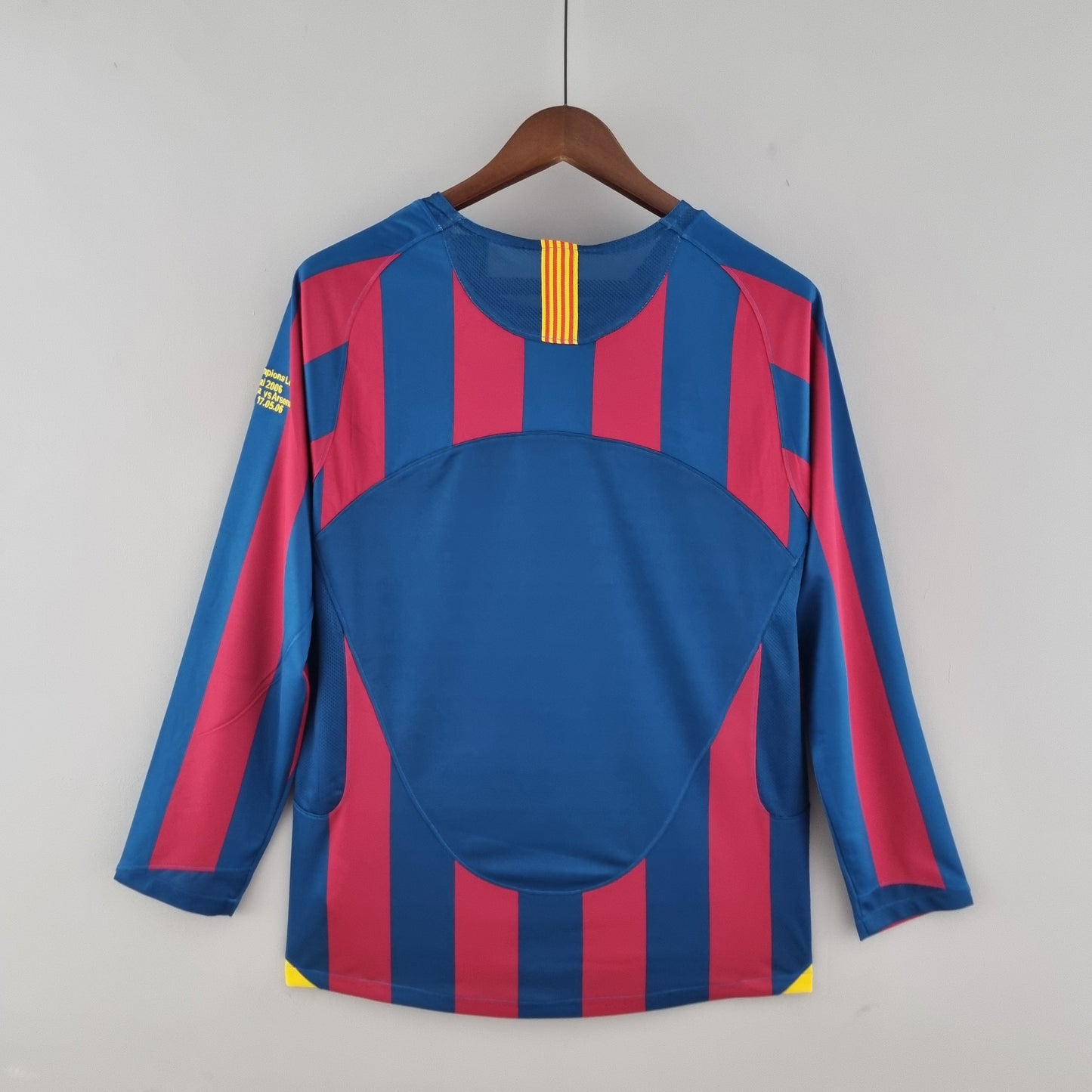 BLAUGRANA I 05/06 HOMBRE (RETRO) MANGA LARGA