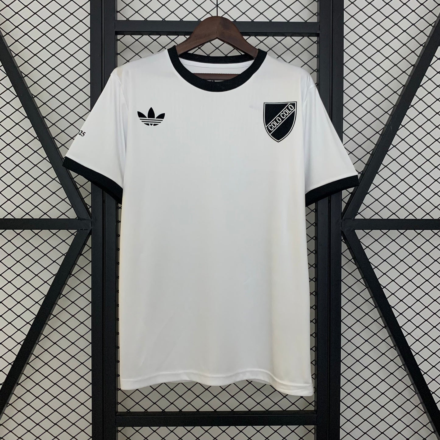 COLO COLO 1ST EDITION 100TH ANNIVERSARY MAN