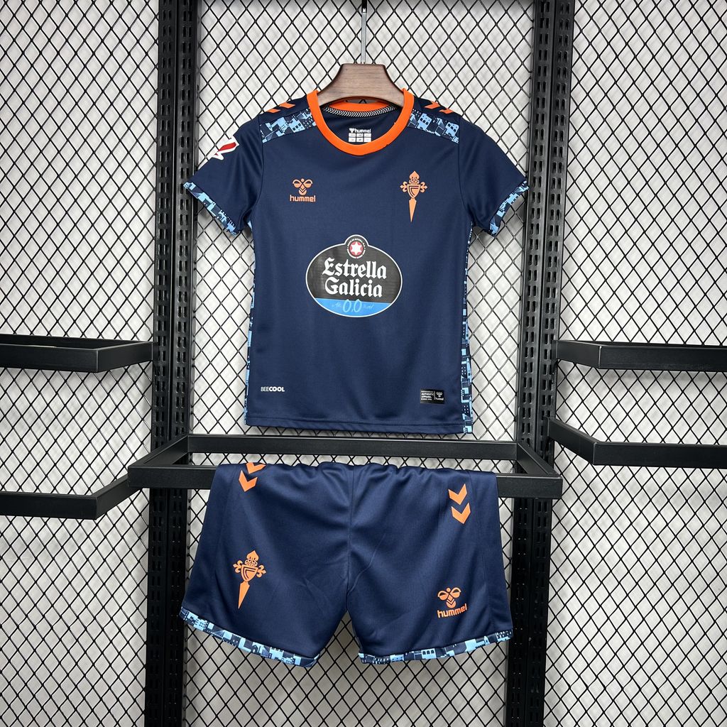 CÉLTICOS II 24/25 CONJUNTO INFANTIL