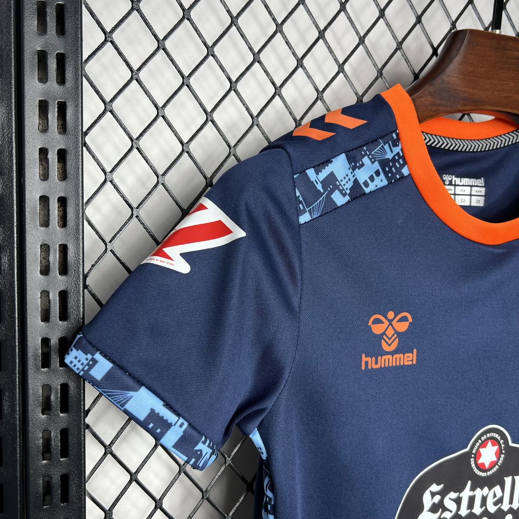 CÉLTICOS II 24/25 CONJUNTO INFANTIL