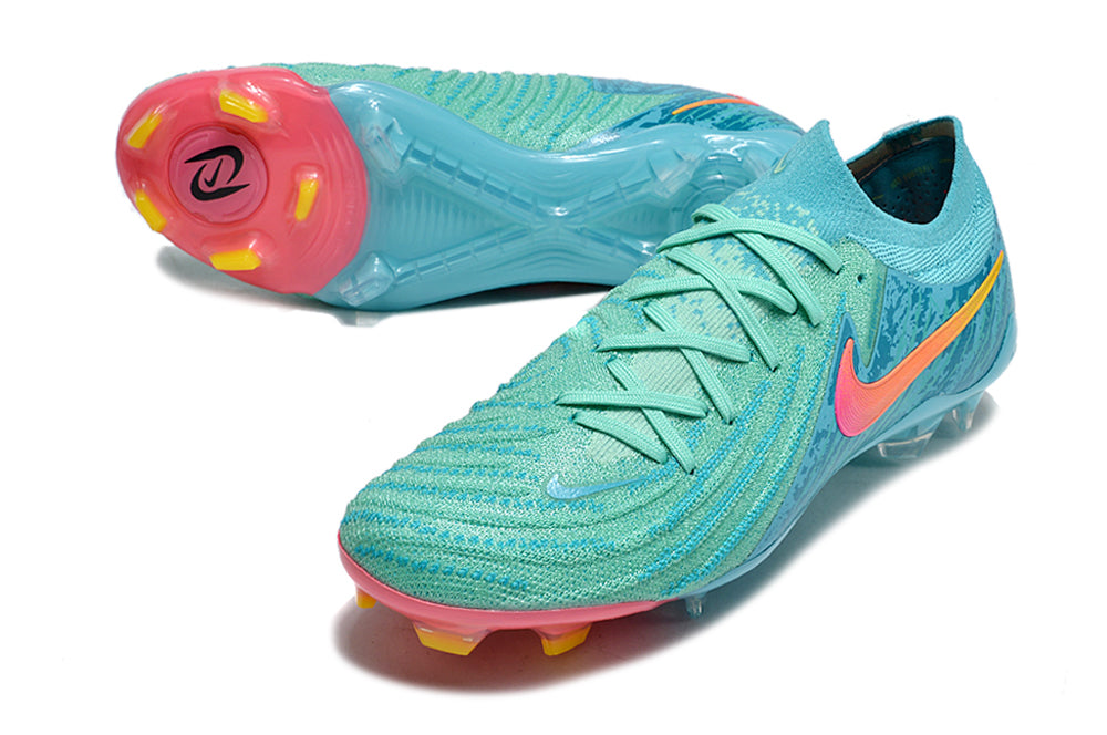Nike Phantom GX II FG Soccer Boot