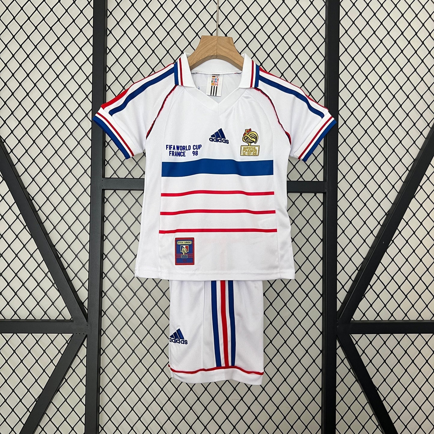 FRANCIA ESPECIAL FINAL MUNDIAL II 1998 CONJUNTO INFANTIL (RETRO)