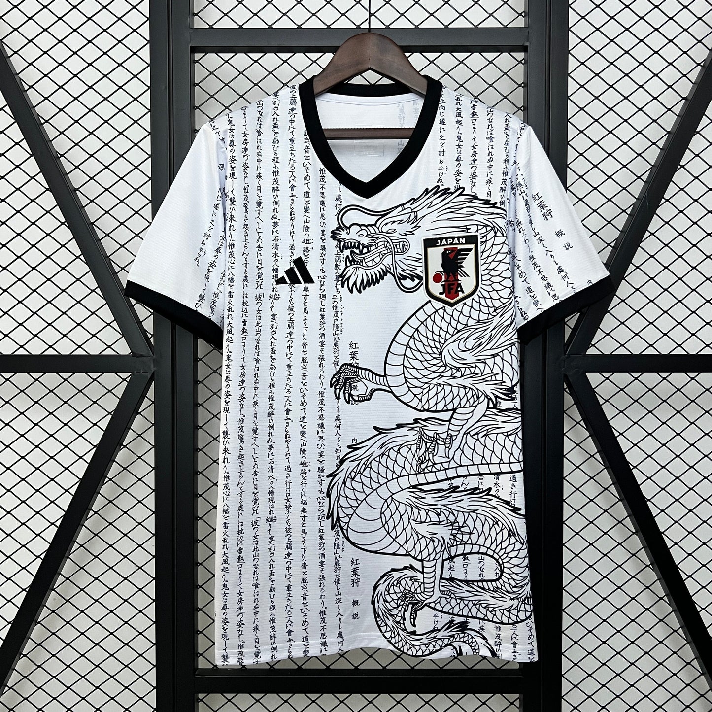JAPAN LIMITED EDITION XXI 24/25 MEN
