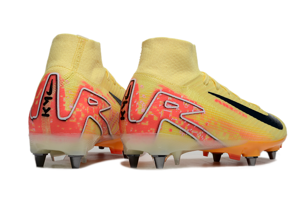 NIKE MERCURIAL SUPERFLY 10 SG ELITE KYLIAN MBAPPÉ FOOTBALL BOOT