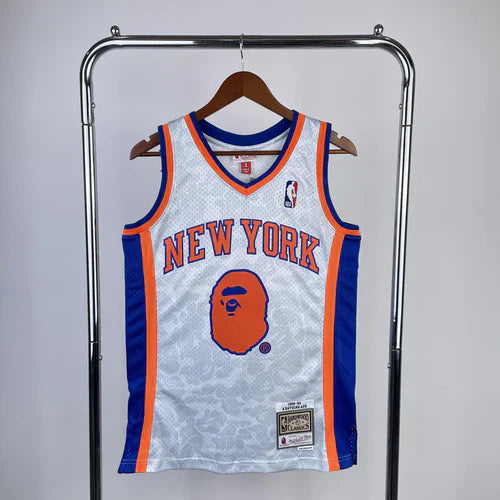 NEW YORK KNICKS SPECIAL EDITION BAPE WHITE (RETRO)