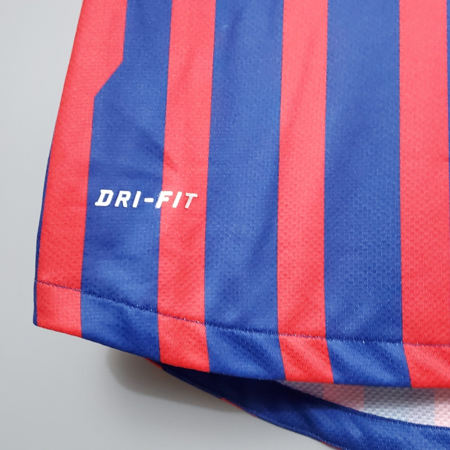 BLAUGRANA I 11/12 HOMBRE (RETRO)