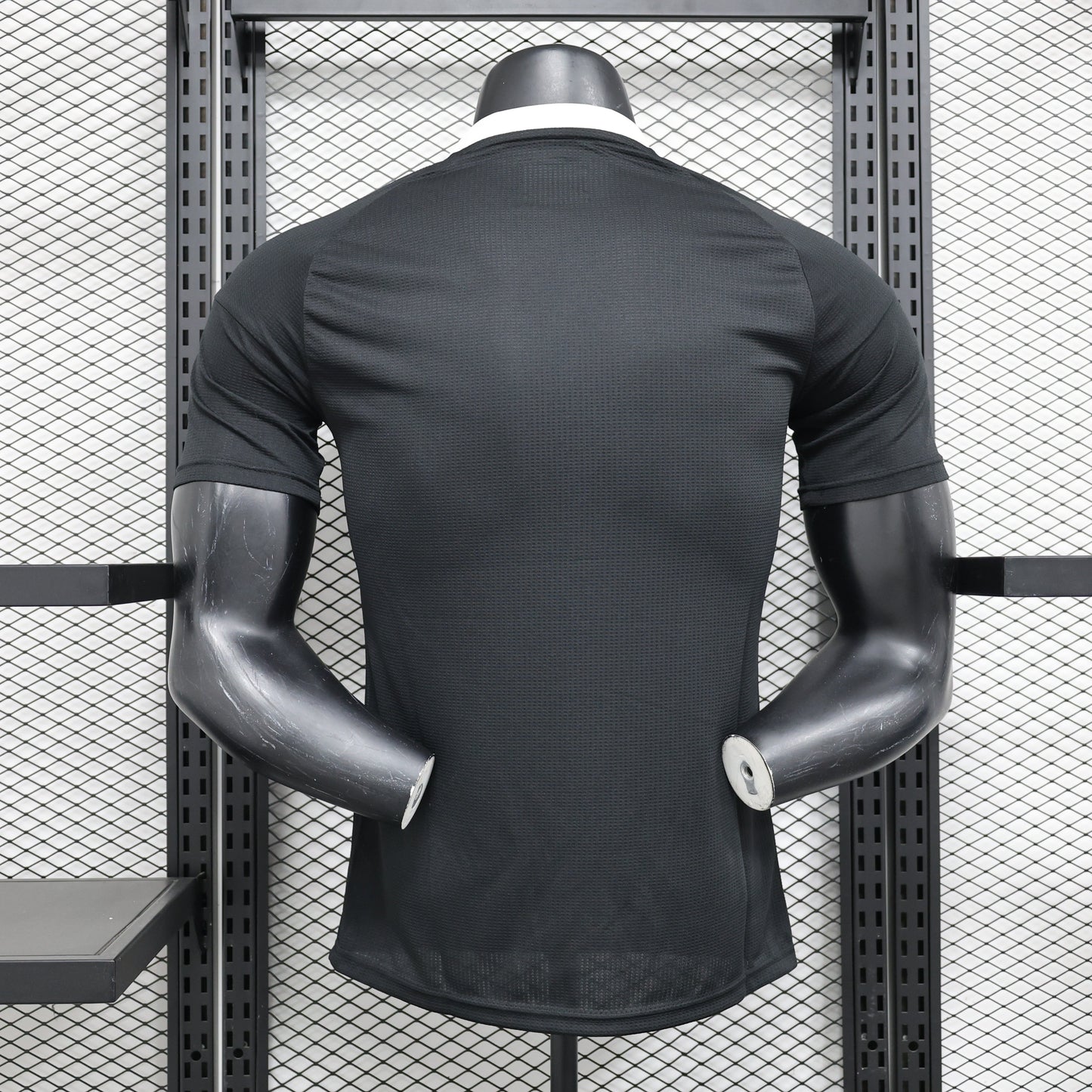 MERENGUES EDICIÓN ESPECIAL BLACK 24/25 HOMBRE (VERSIÓN JUGADOR)