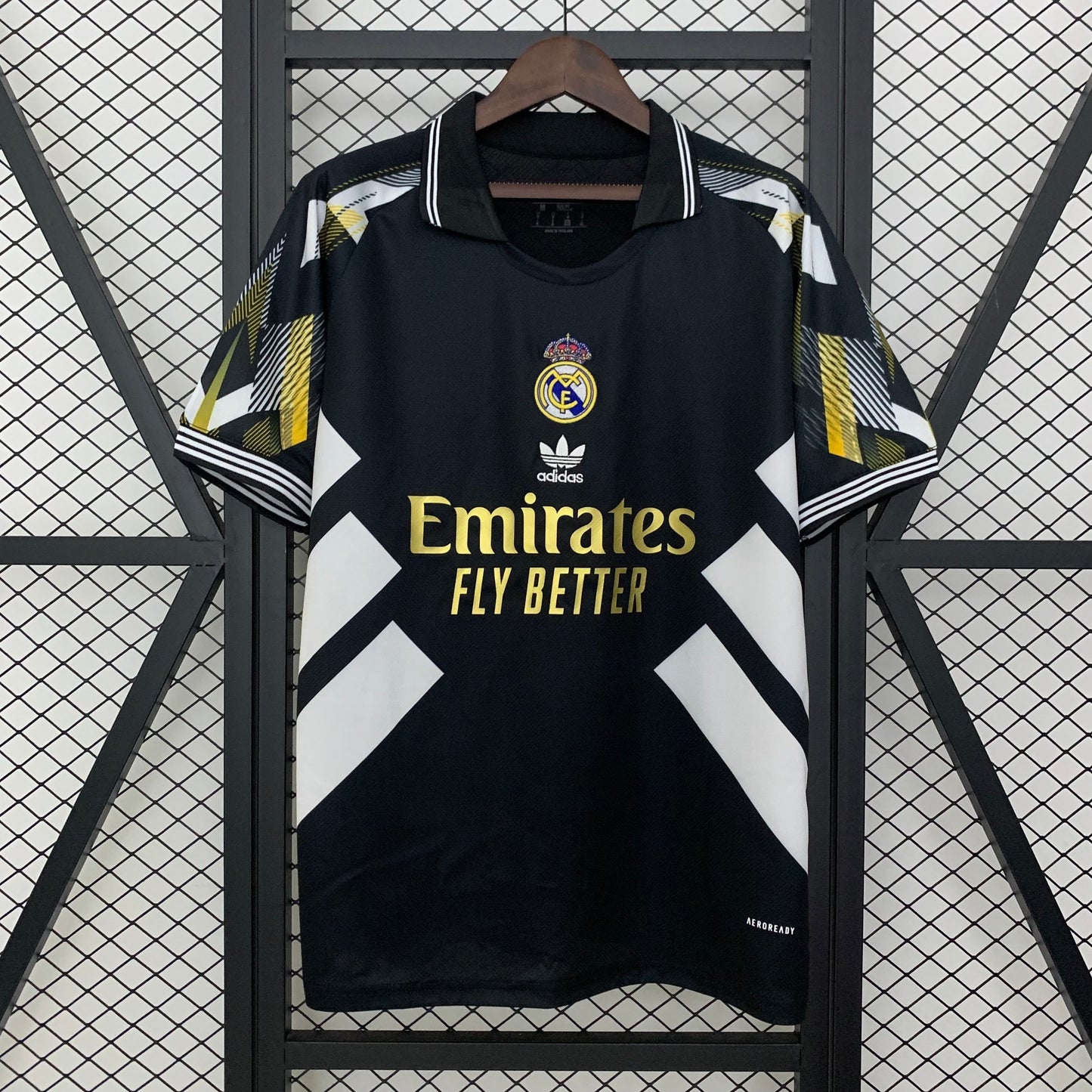 MERENGUES EDICIÓN ESPECIAL XV 25/26 HOMBRE