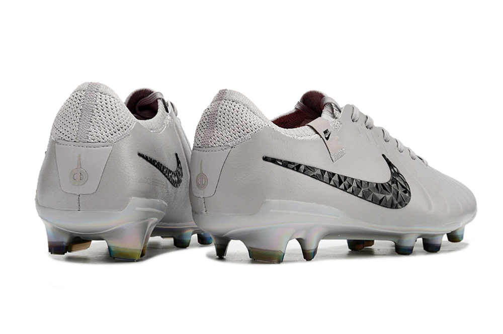 NIKE TIEMPO LEGEND 10 ELITE FG FOOTBALL BOOT