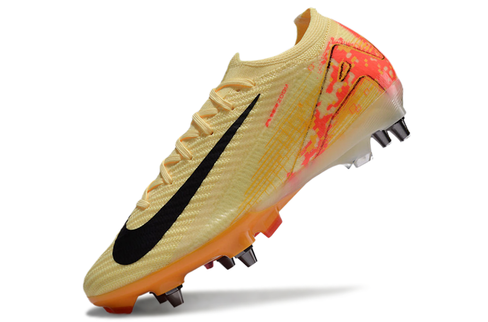 NIKE MERCURIAL VAPOR 16 SG ELITE KYLIAN MBAPPÉ FOOTBALL BOOT