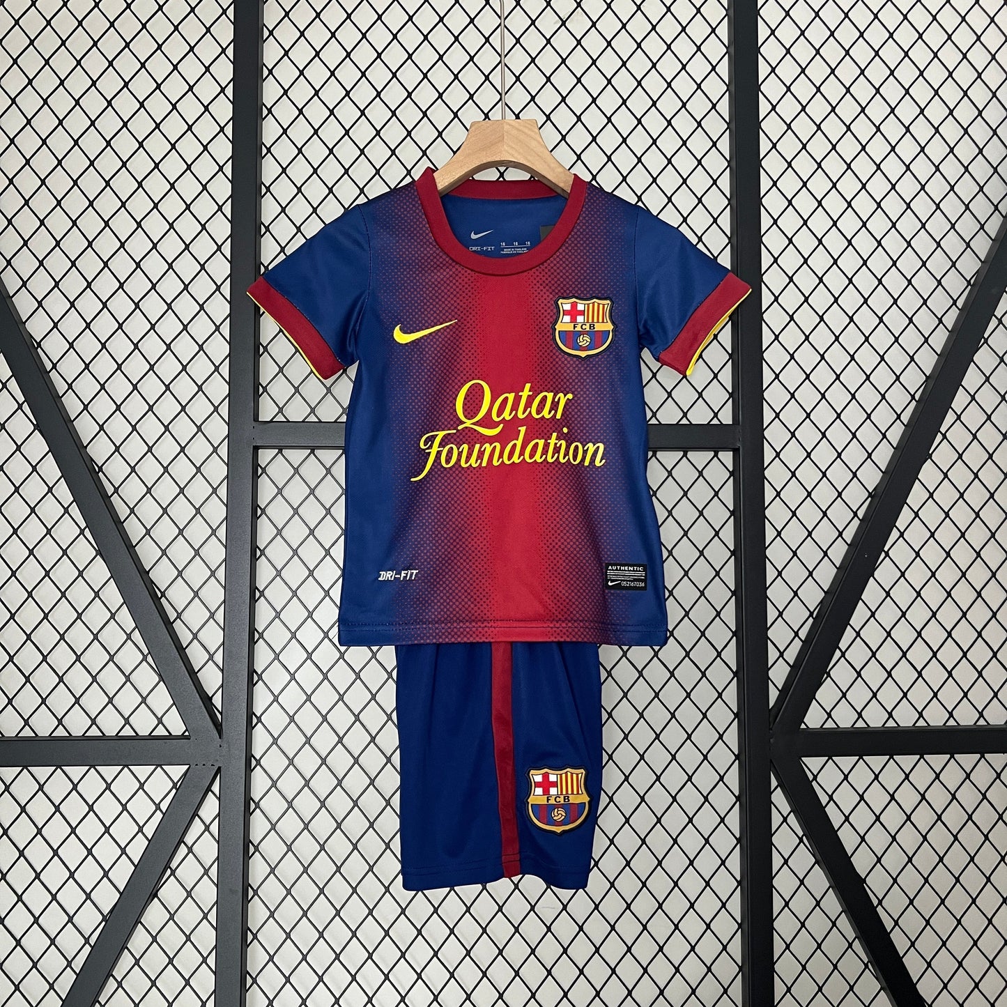 BLAUGRANA I 12/13 CONJUNTO INFANTIL (RETRO)