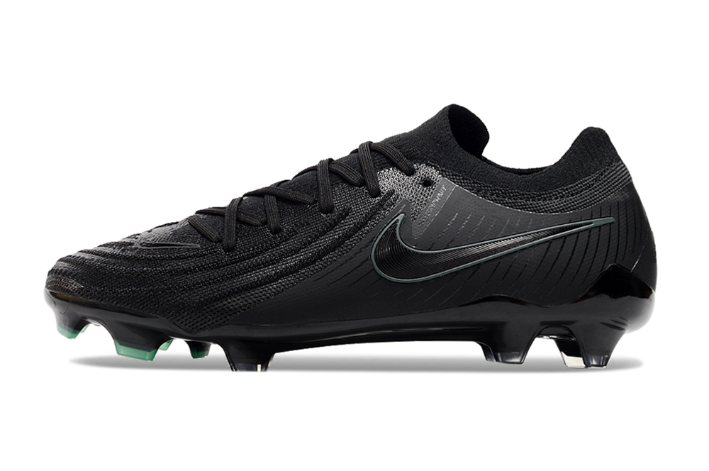 Nike Phantom GX II FG Soccer Boot