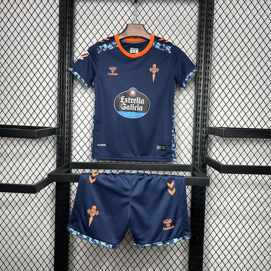 CÉLTICOS II 24/25 CONJUNTO INFANTIL