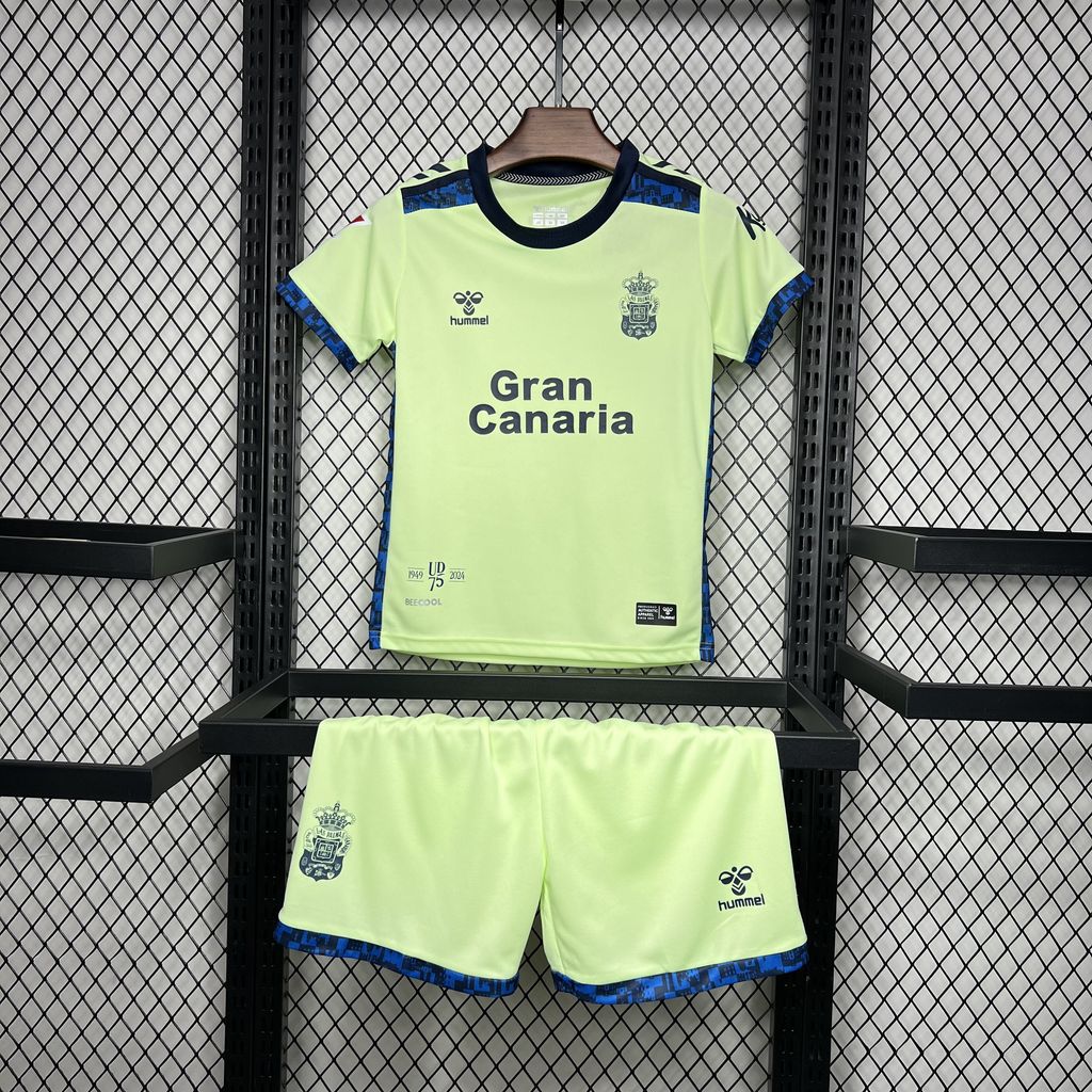 PÍO PÍO  III 24/25 CONJUNTO INFANTIL