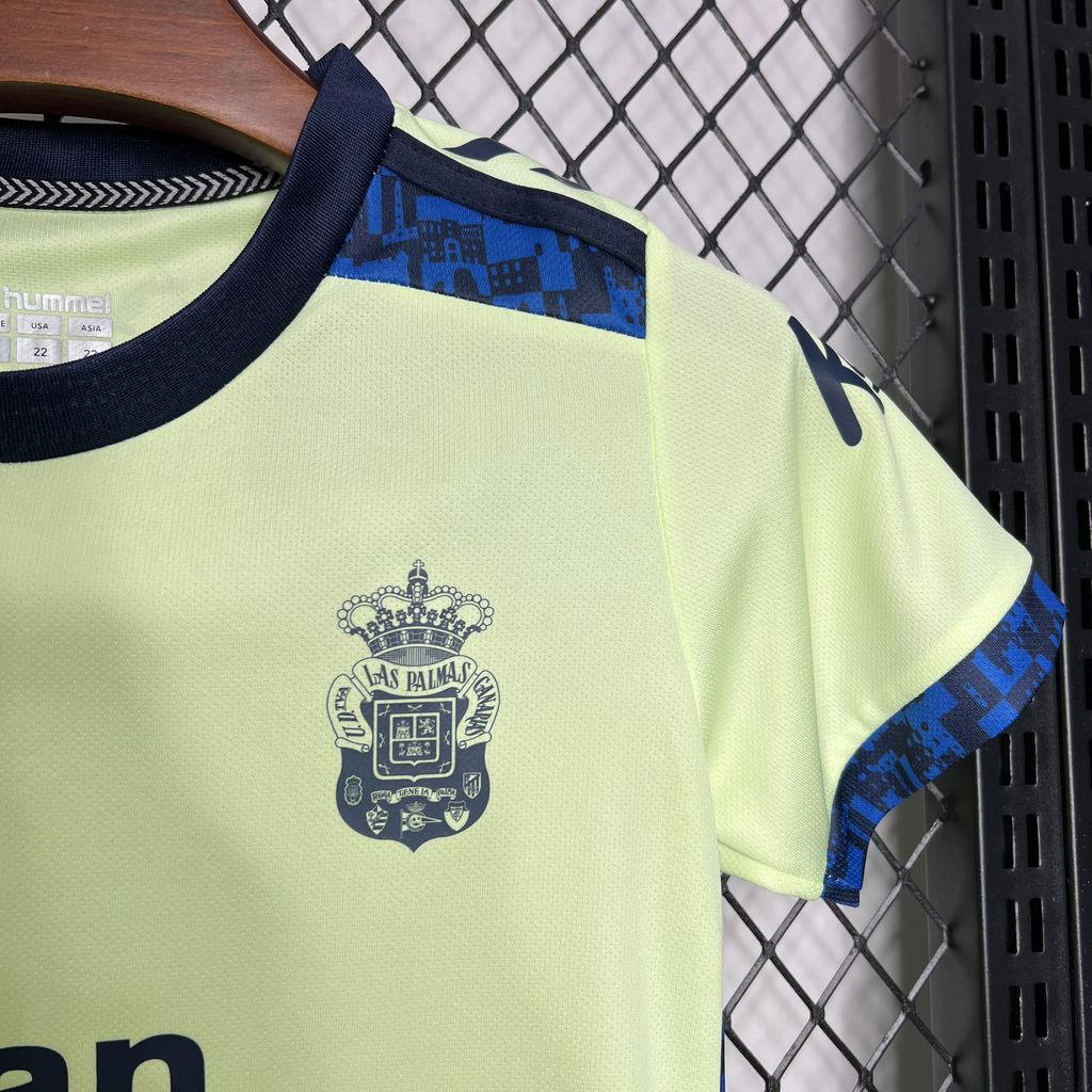 PÍO PÍO  III 24/25 CONJUNTO INFANTIL