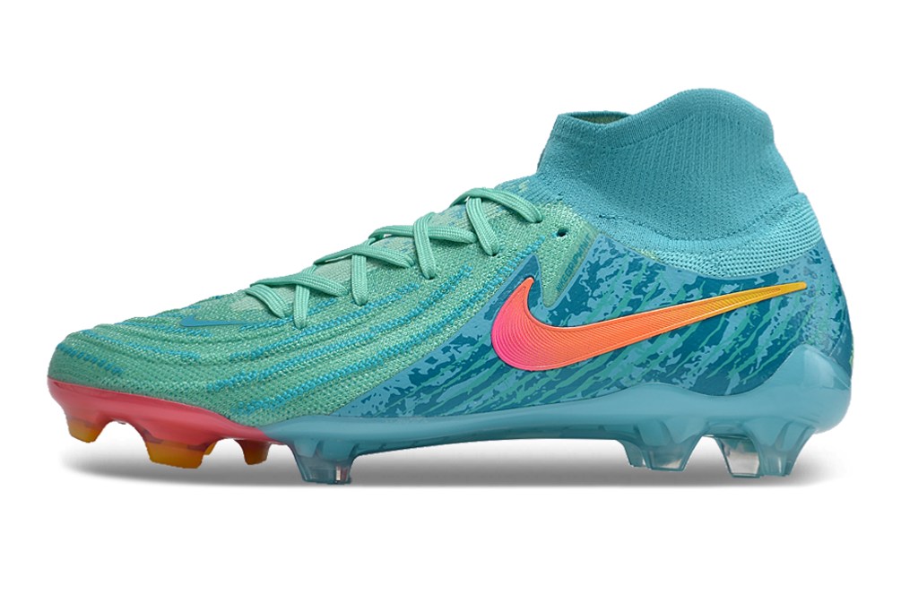 NIKE PHANTOM LUNA ELITE FG FOOTBALL BOOT 