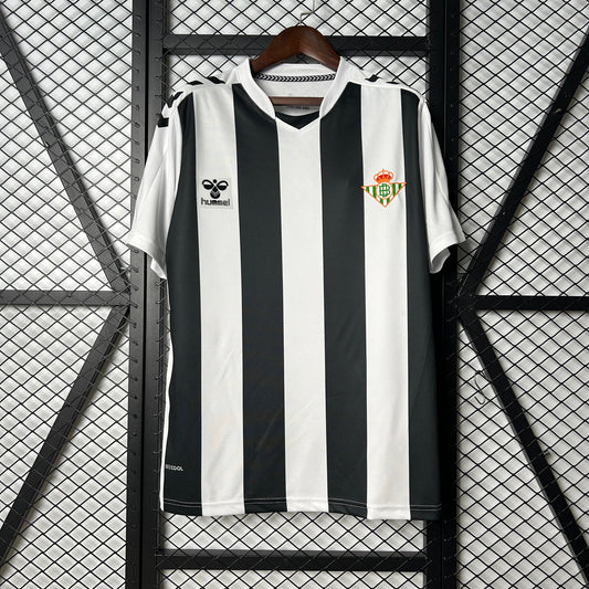VERDIBLANCOS EDICIÓN ESPECIAL IV 25/26 HOMBRE
