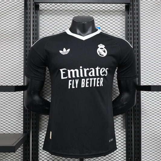 MERENGUES EDICIÓN ESPECIAL BLACK 24/25 HOMBRE (VERSIÓN JUGADOR)